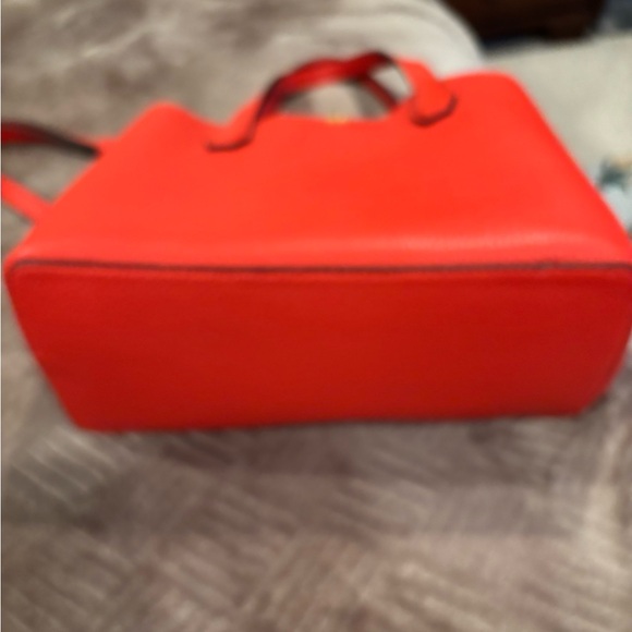 Tory Burch Red Leather Tote Bag - Picture 4 of 6